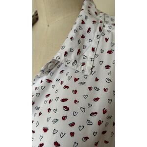 Beach Lunch Lounge Plus Size 1X  Lips Hearts Motif Shirt Top India Flirty Blouse